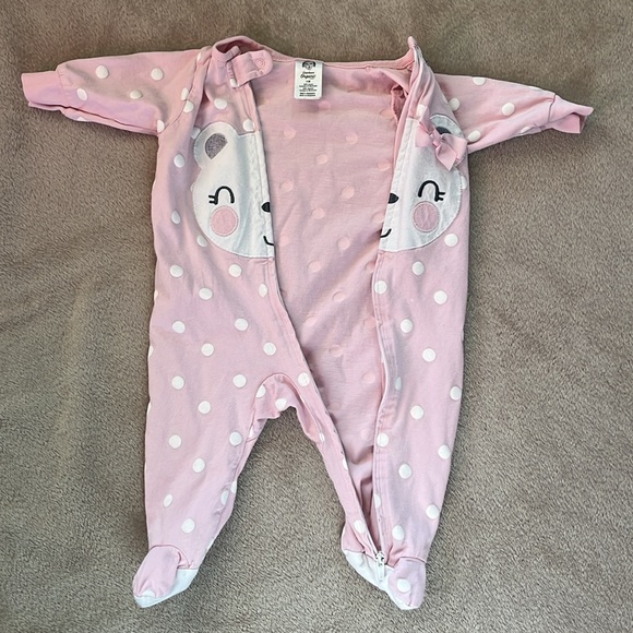 🩷2 for 10$🩷 Gerber Organic Cotton Baby Girl Sleeper, Size 0-3 Months - Picture 7 of 8
